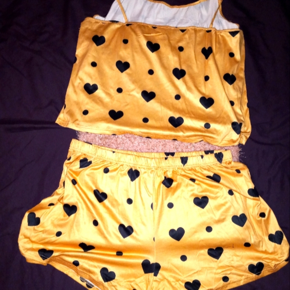 NWT 2 Piece Loungewear
